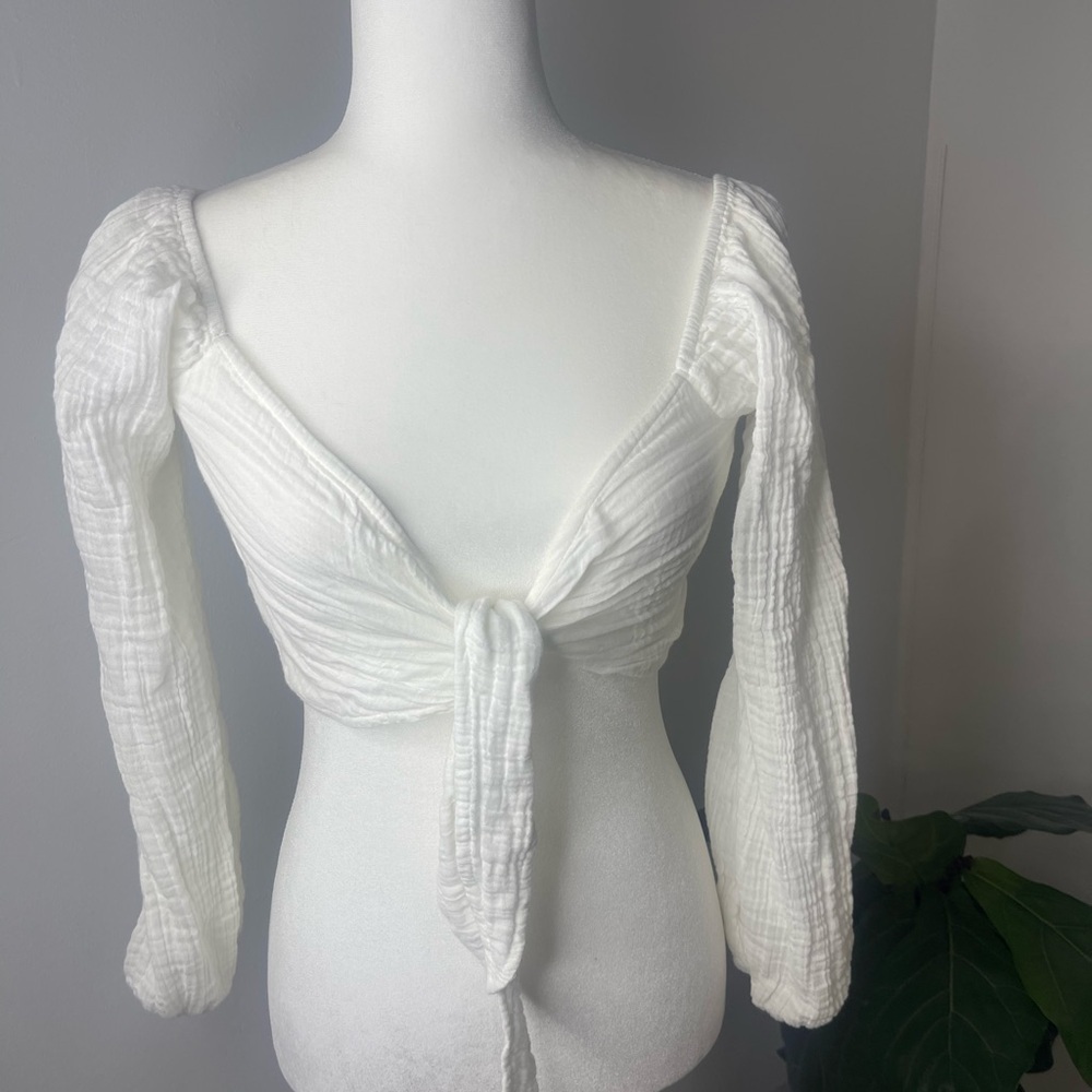 Elegant White Tie-Front Blouse
